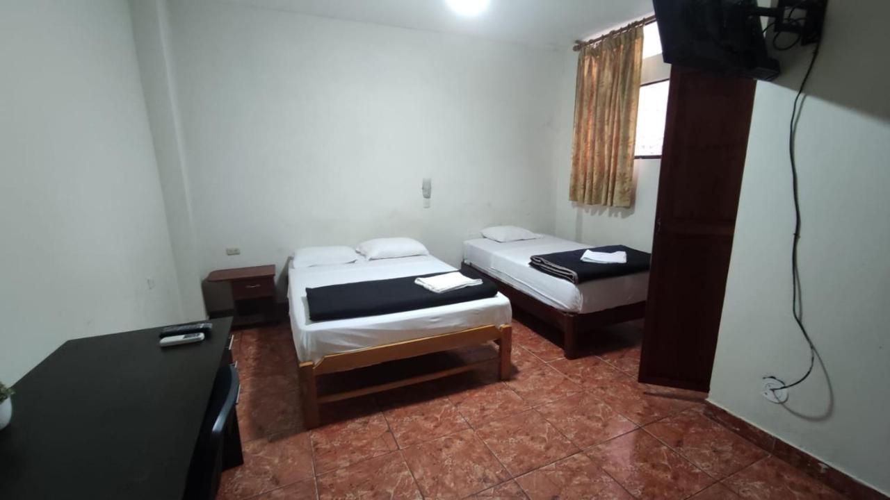 Guest House Tumbes Exterior foto